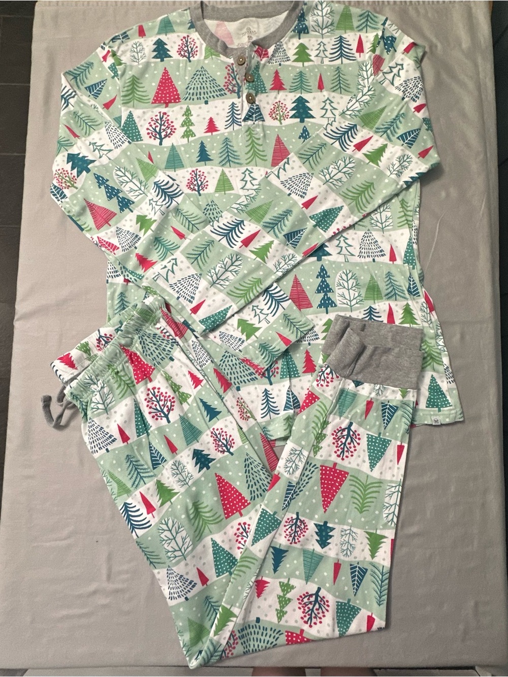Honest Baby Mens XXL Pajama Set Holiday Harvest Christmas Tree Organic Cotton